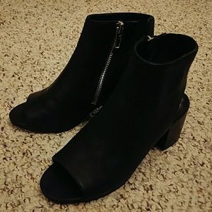 Steve Madden Rico Bootie